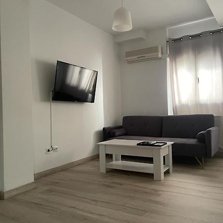 Hostal Plaza De Italia Касерес Экстерьер фото