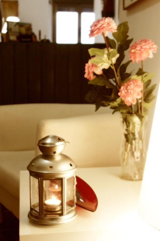 Hostal Plaza De Italia Касерес Экстерьер фото