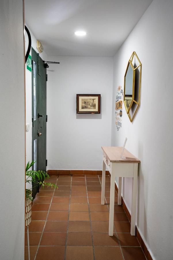 Hostal Plaza De Italia Касерес Экстерьер фото
